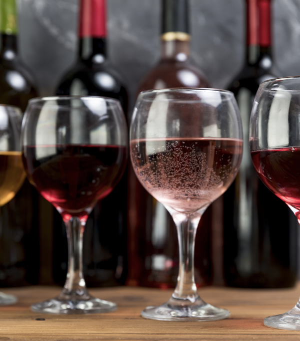 https://www.flowforlifelab.it/wp-content/uploads/2023/01/line-wine-bottles-wineglasses.png